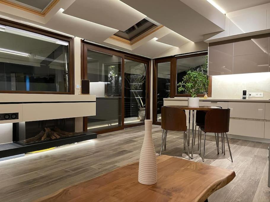 Acropolis Lux Apartment Aten Exteriör bild